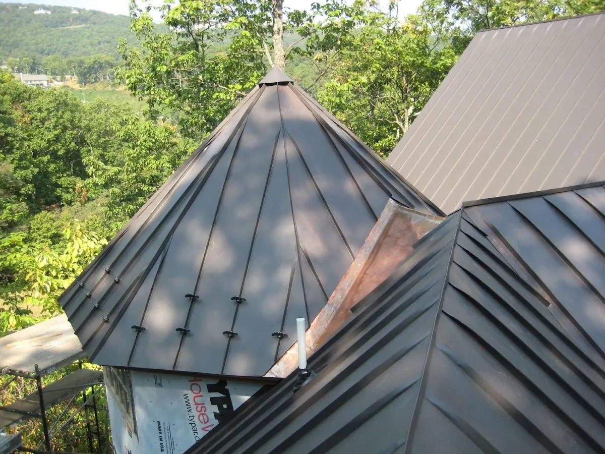 Professional Gutter Cleaning by Craftsman Roofing in Woodvista